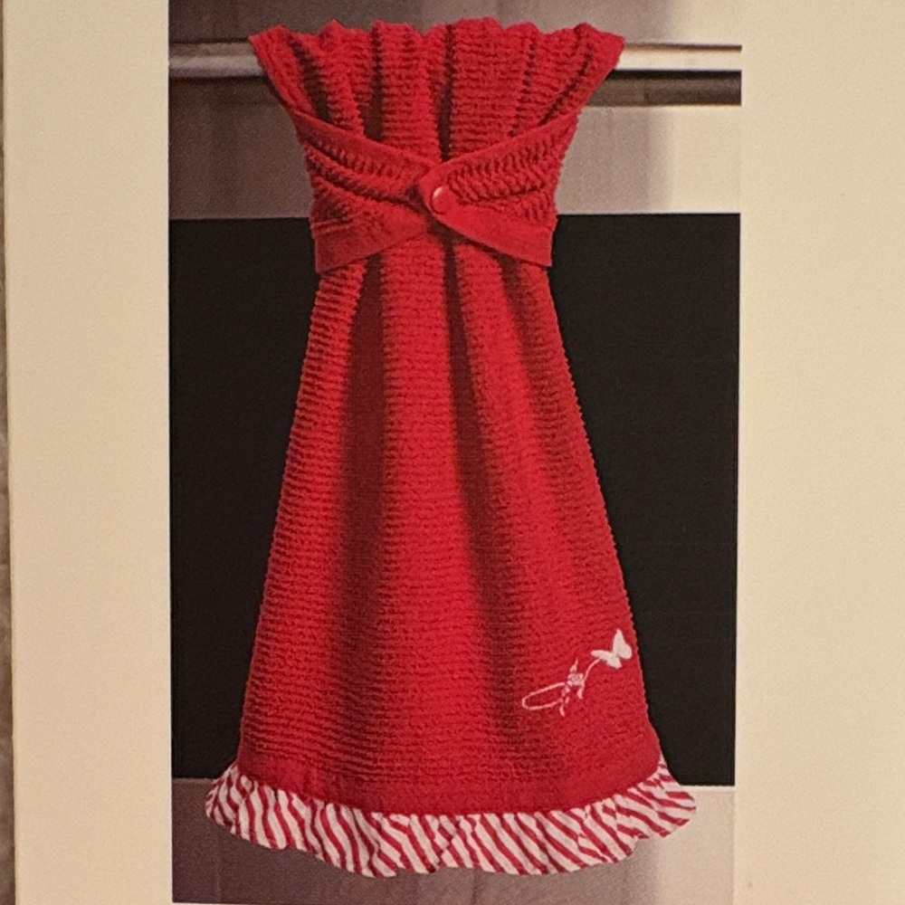 Country holidays Red Kitchen Towel with Button Closure